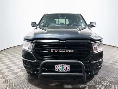 2020 RAM 1500 Big Horn Crew Cab 4x4 5'7" Box