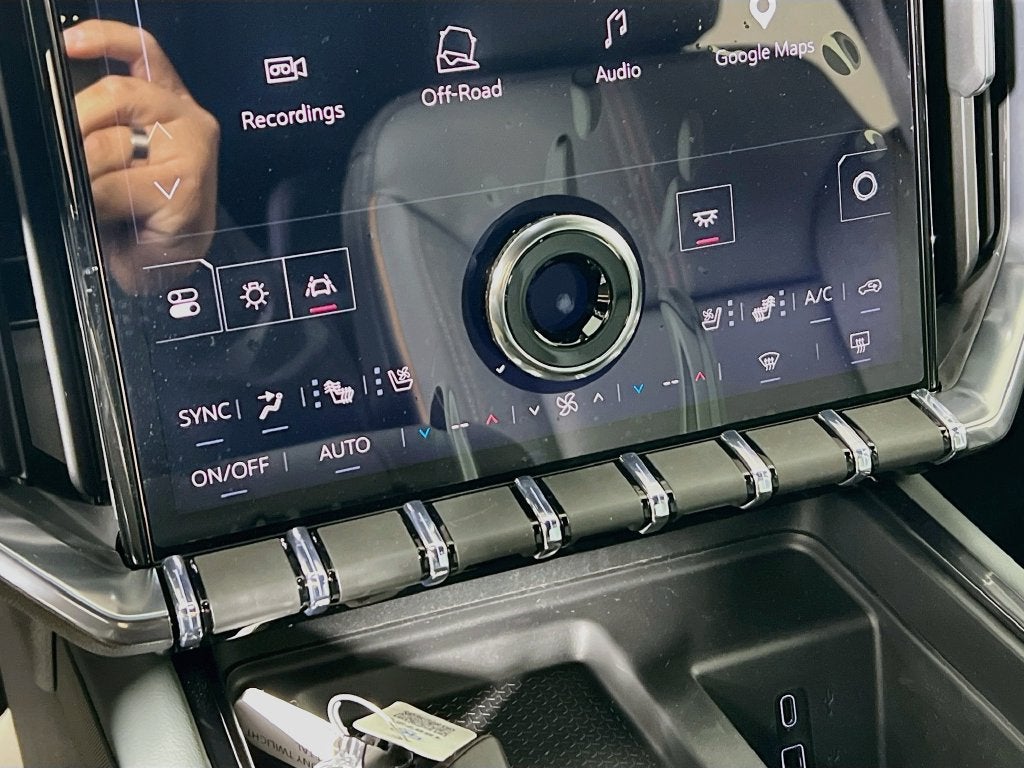 2027 GMC Acadia AT4