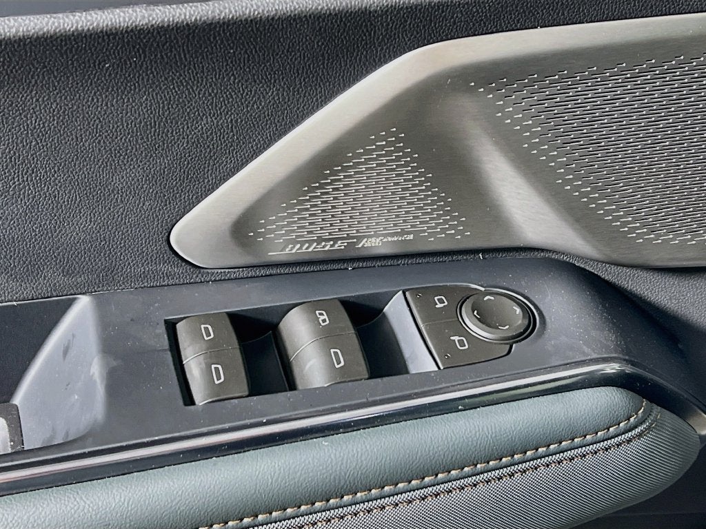2027 GMC Acadia AT4