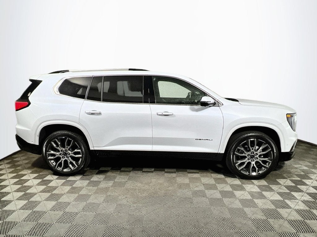 2027 GMC Acadia Denali Ultimate