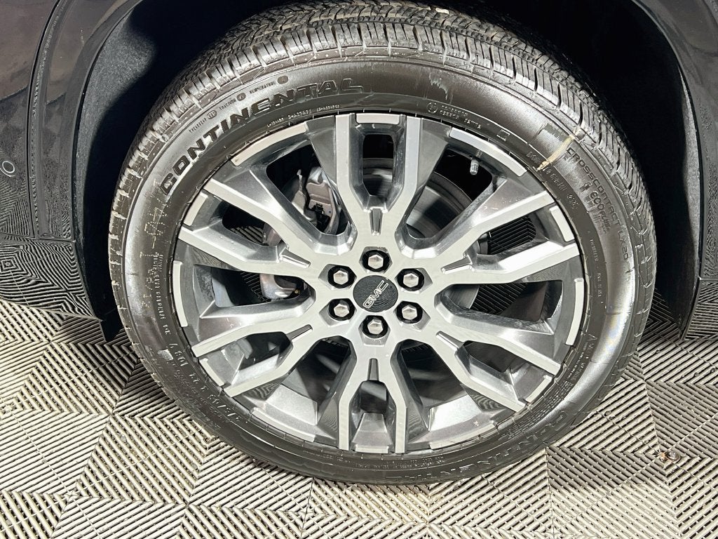 2027 GMC Acadia Denali Ultimate