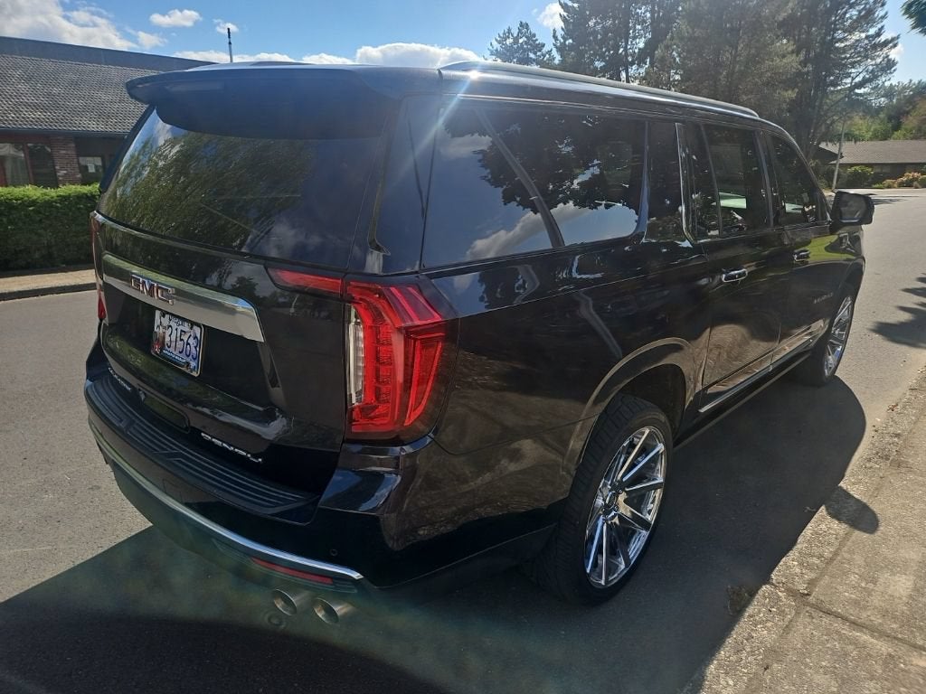 2023 GMC Yukon XL Denali