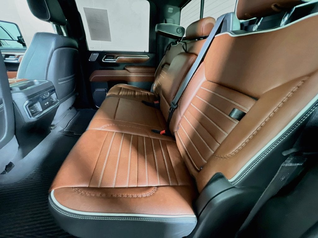 2024 GMC Sierra 3500 HD Denali Ultimate