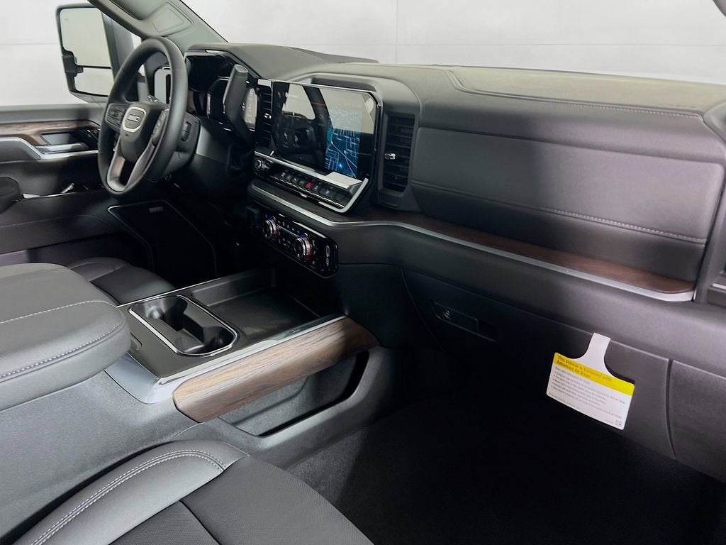 2026 GMC Sierra 3500 HD SLT