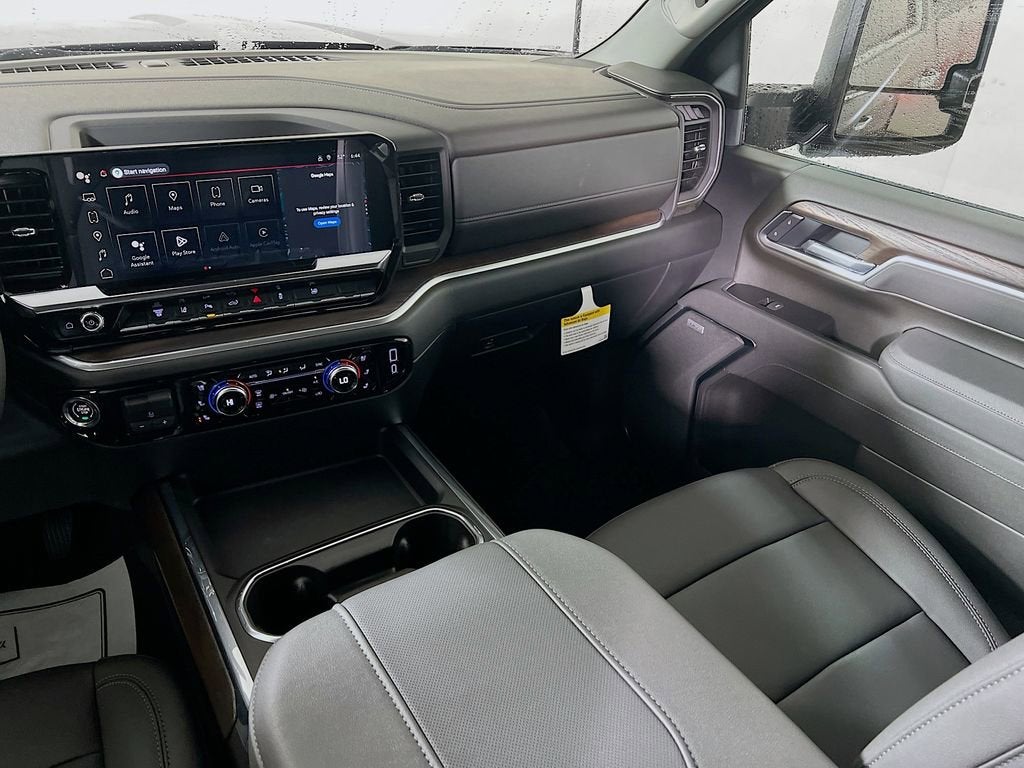 2026 GMC Sierra 3500 HD SLT