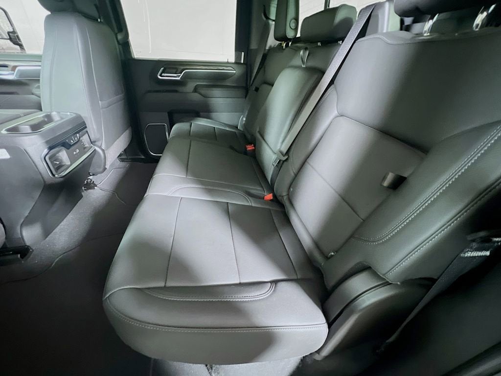 2026 GMC Sierra 3500 HD SLT
