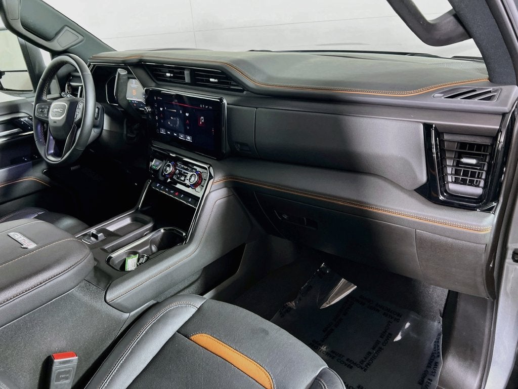 2025 GMC Sierra 3500 HD AT4