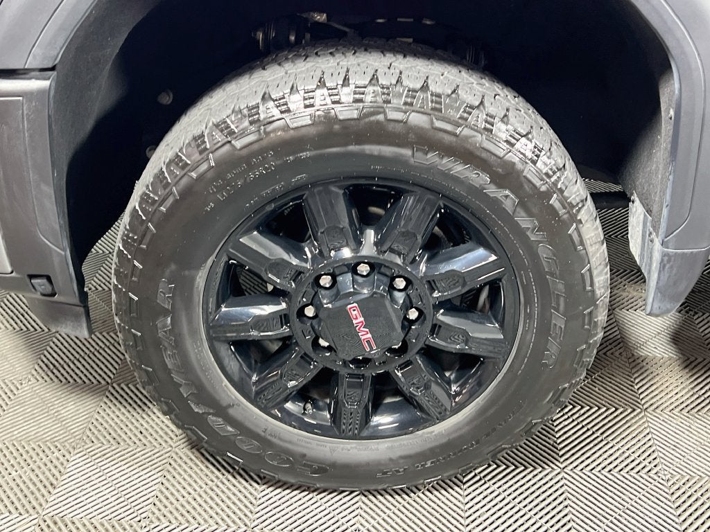 2025 GMC Sierra 3500 HD AT4