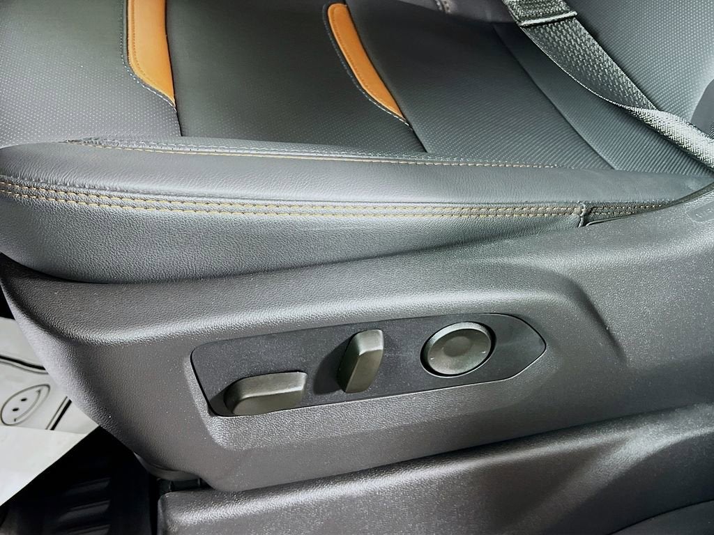 2026 GMC Sierra 3500HD AT4 - Photo 14