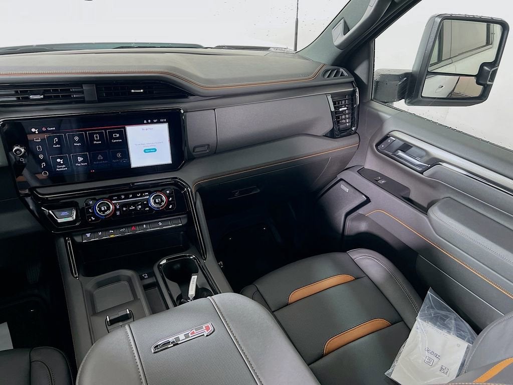 2026 GMC Sierra 3500HD AT4 - Photo 17