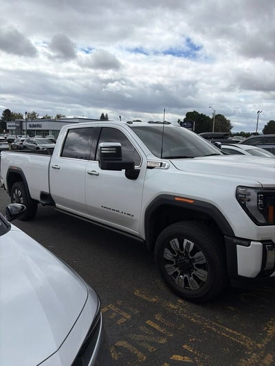 2025 GMC Sierra 3500 HD Denali