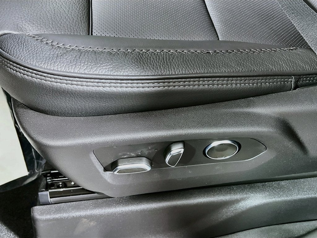 2026 GMC Sierra 1500 Denali - Photo 17