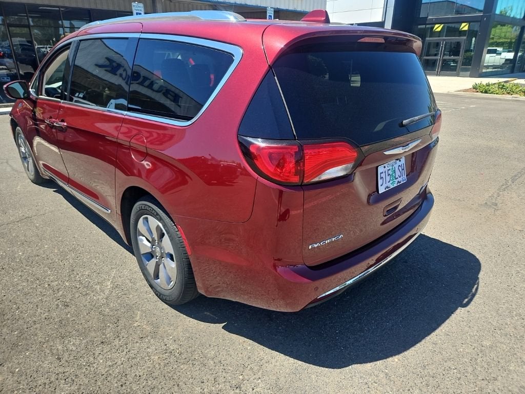 2018 Chrysler Pacifica Hybrid Limited