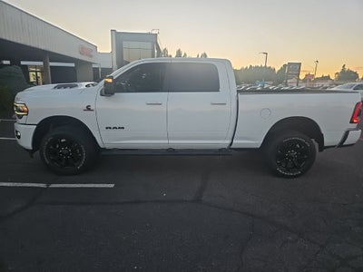 2024 RAM 2500 Laramie Crew Cab 4x4 6'4" Box