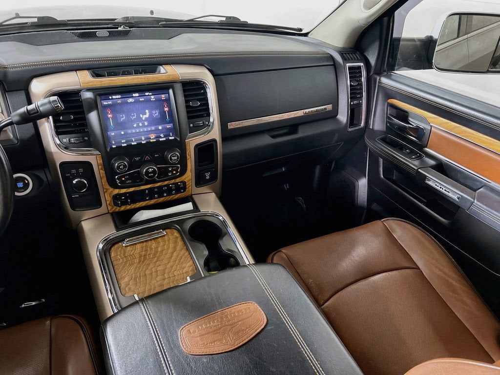 2018 RAM 2500 Longhorn Crew Cab 4x4 6'4" Box