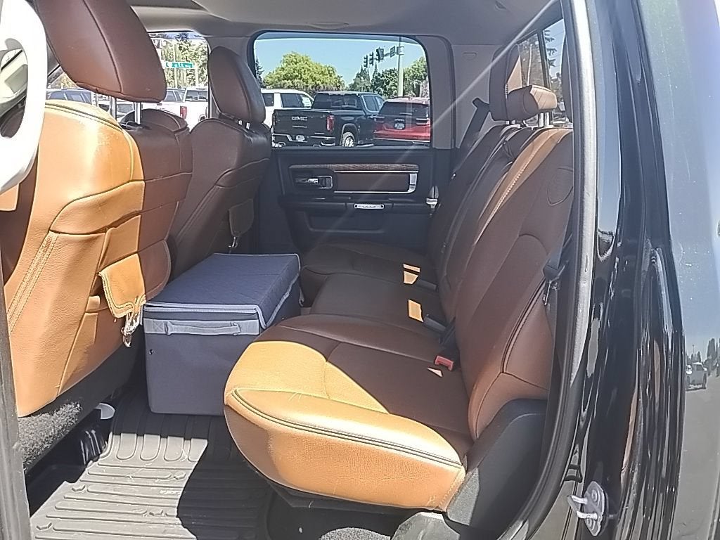 2018 RAM 2500 Longhorn Crew Cab 4x4 6'4" Box