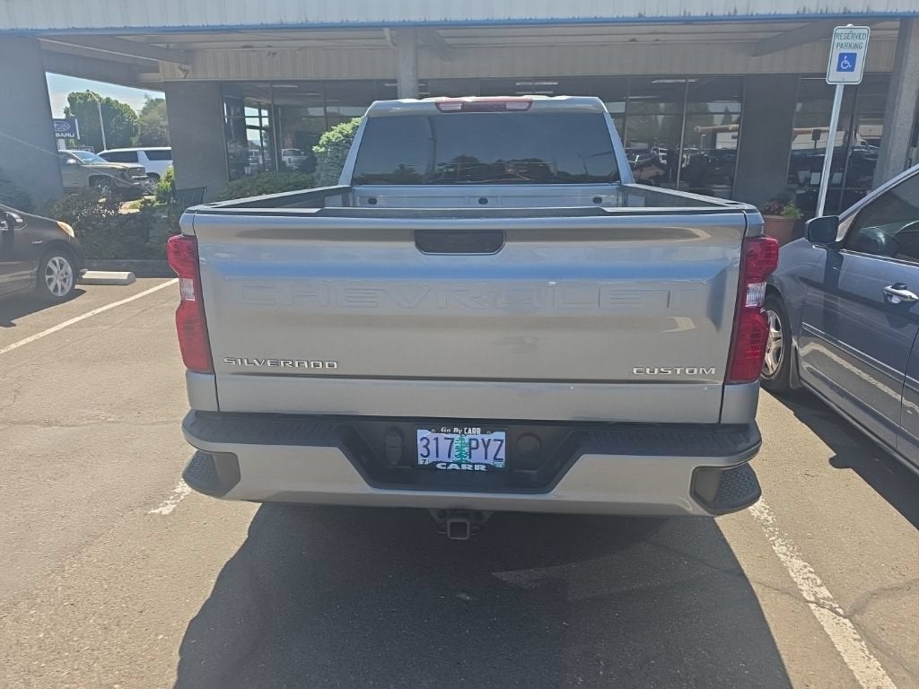 2024 Chevrolet Silverado 1500 Custom