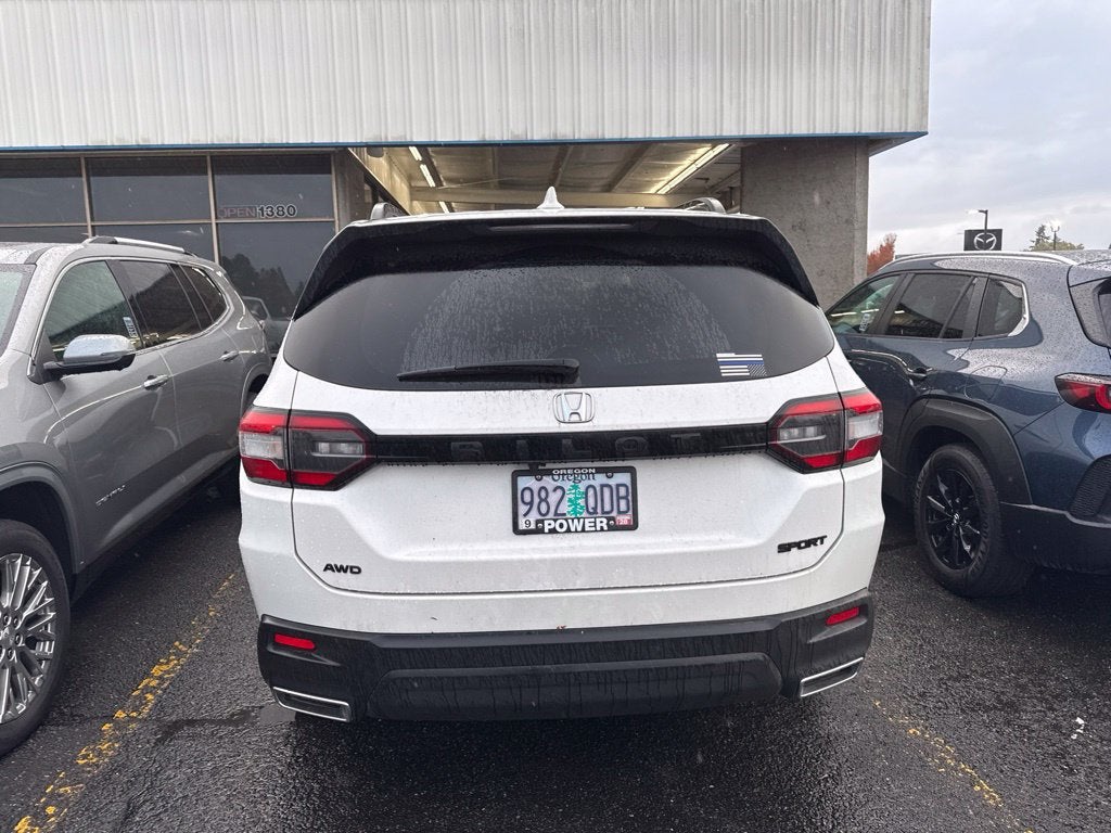 2025 Honda Pilot Sport