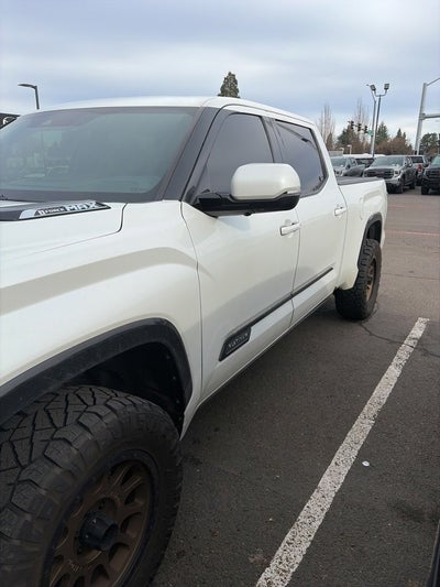 2023 Toyota Tundra Hybrid Platinum