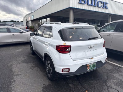2022 Hyundai Venue SEL