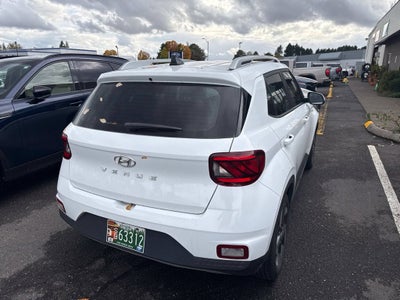 2022 Hyundai Venue SEL