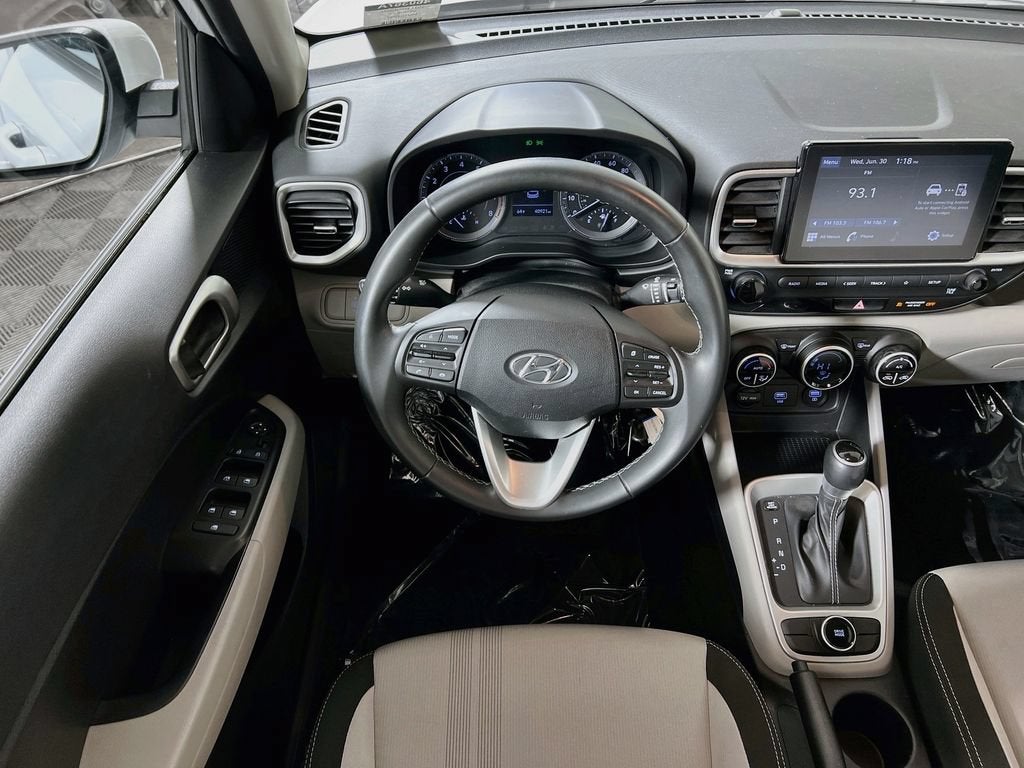 2021 Hyundai Venue SEL
