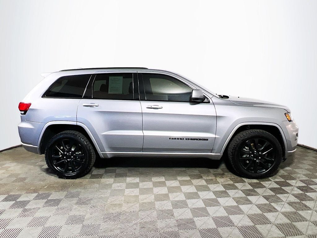 2019 Jeep Grand Cherokee Altitude