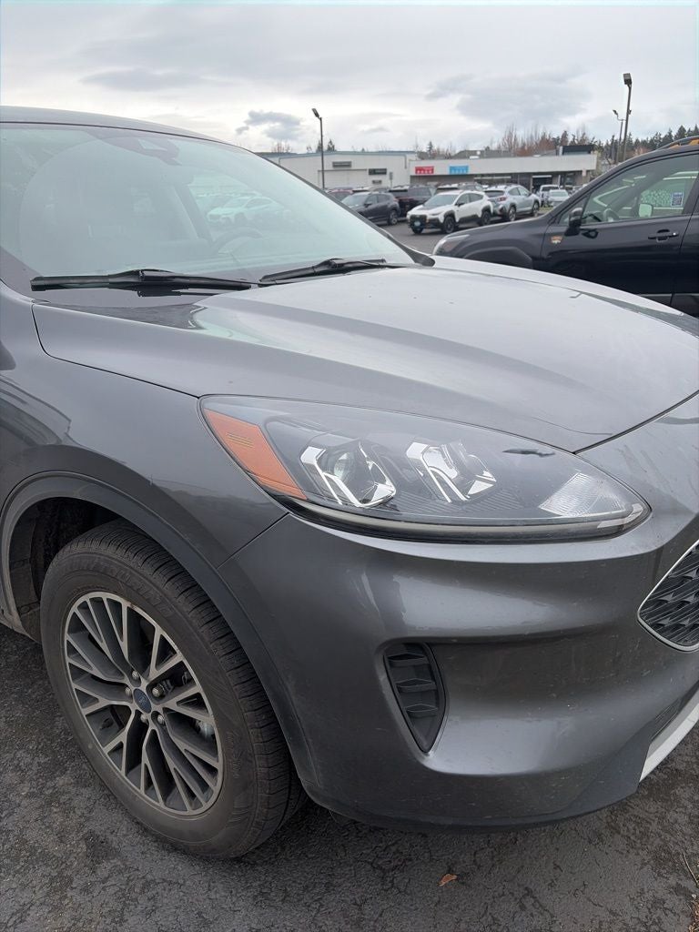 2022 Ford Escape Plug-In Hybrid SE
