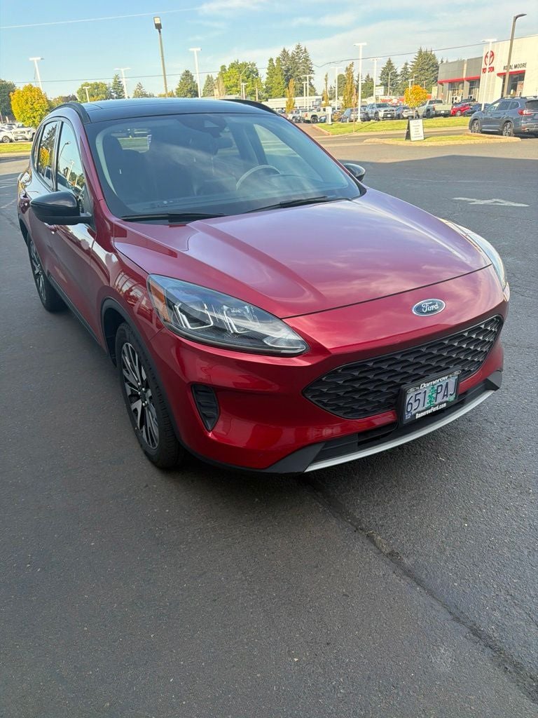 2020 Ford Escape Hybrid SE Sport