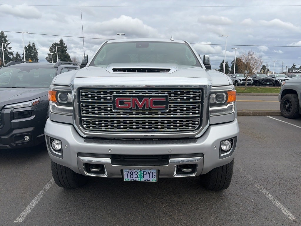 2018 GMC Sierra 3500HD Denali