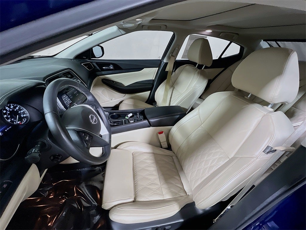 2023 Nissan Maxima Platinum