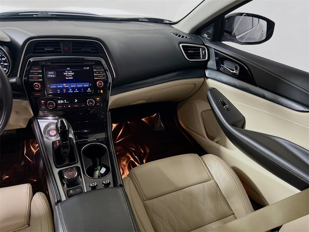 2023 Nissan Maxima Platinum