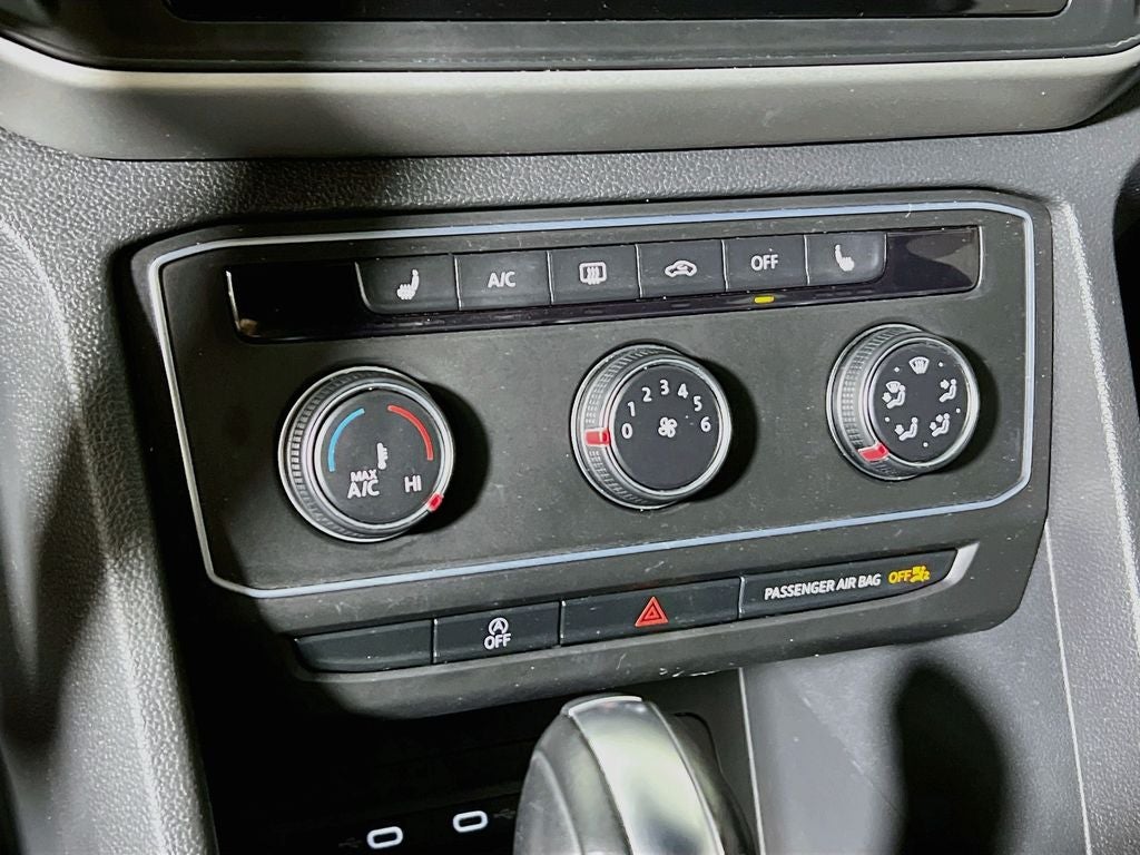 2022 Volkswagen Atlas Cross Sport 2.0T SE