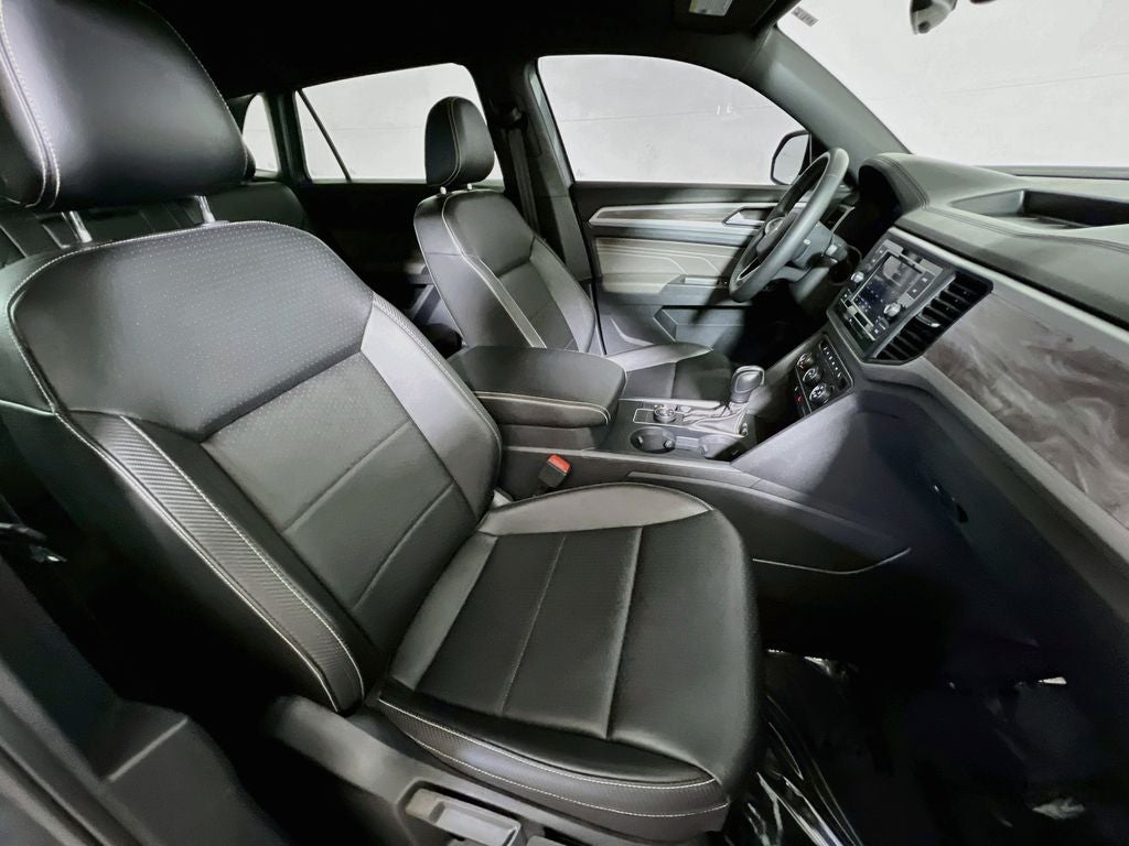 2022 Volkswagen Atlas Cross Sport 2.0T SE