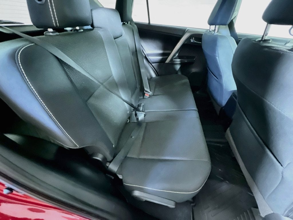 2018 Toyota RAV4 Adventure