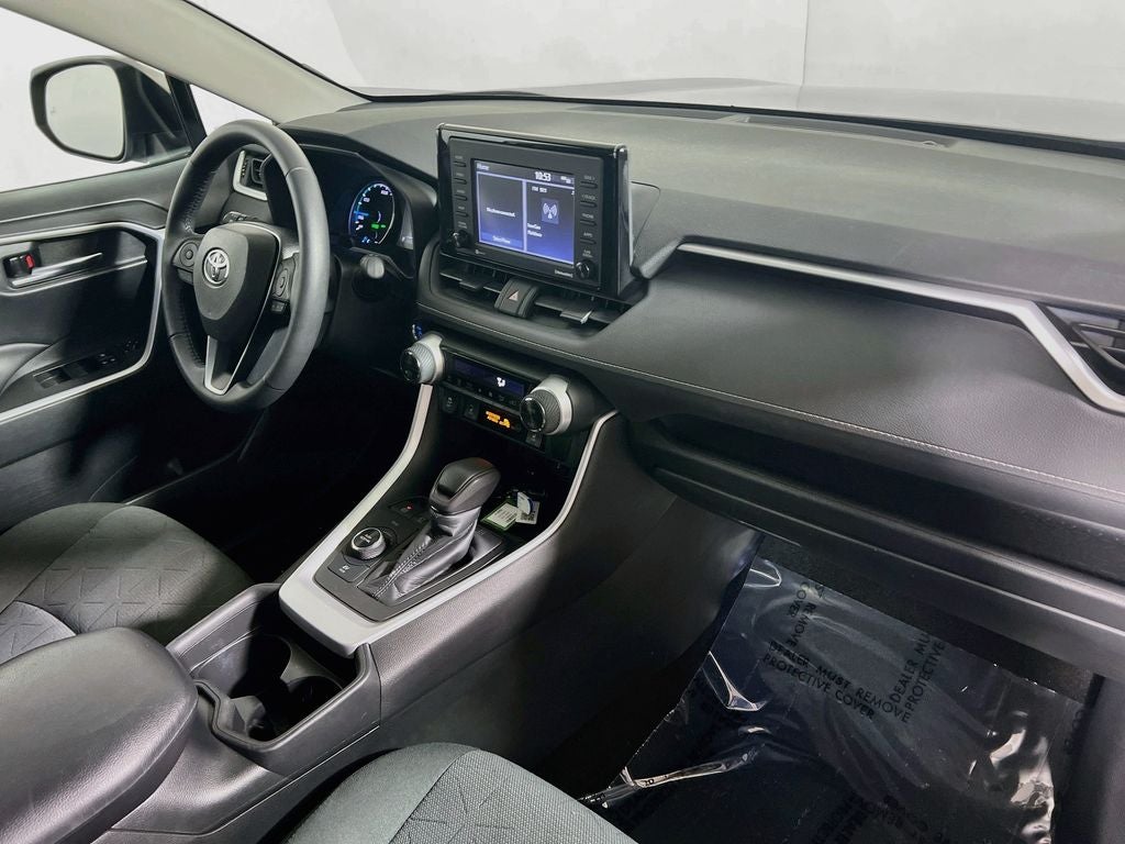 2020 Toyota RAV4 Hybrid XLE
