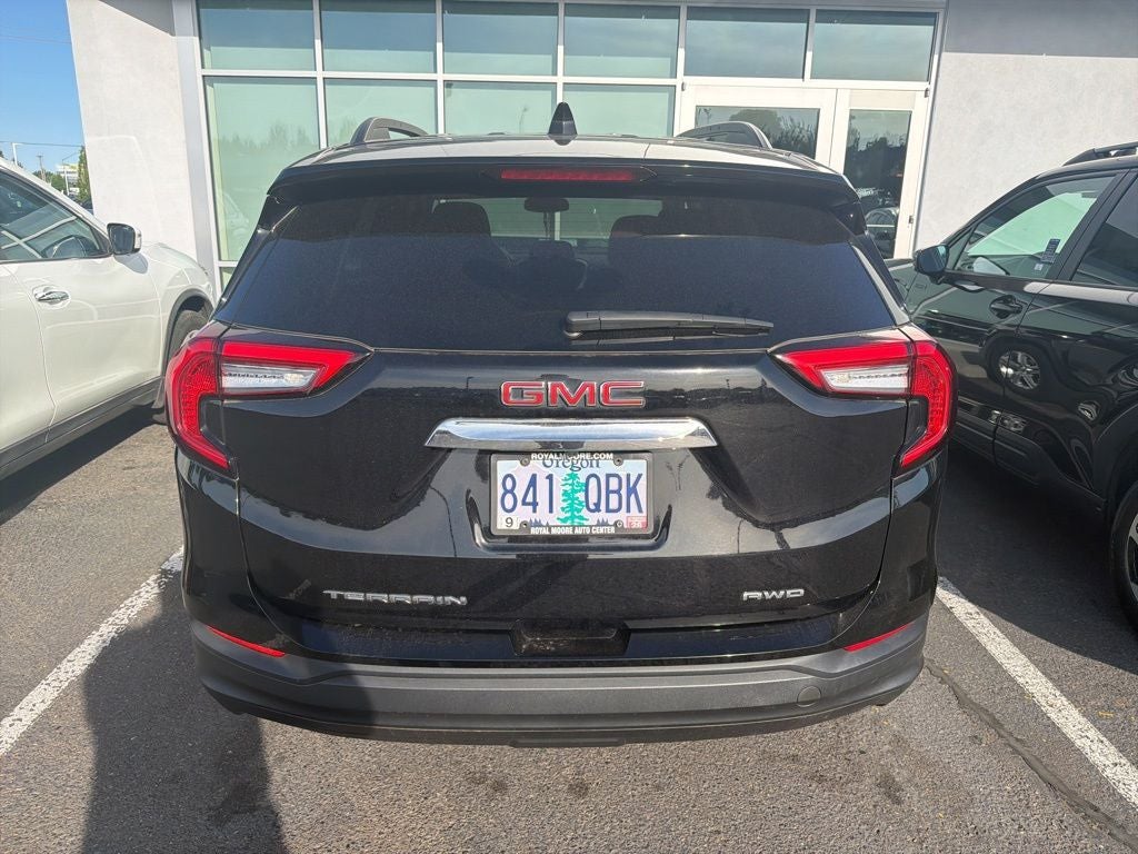 2024 GMC Terrain SLE