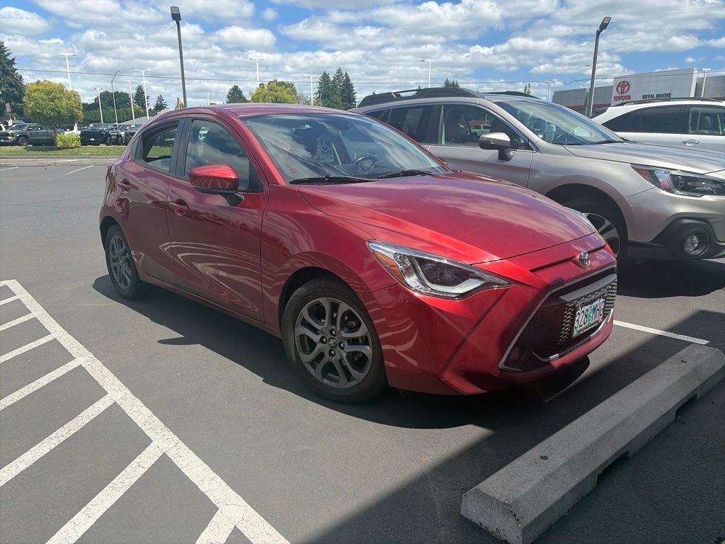 2020 Toyota Yaris XLE