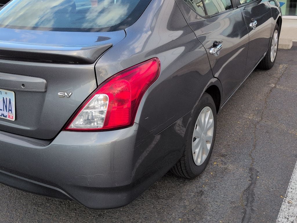 2017 Nissan Versa 1.6 SV