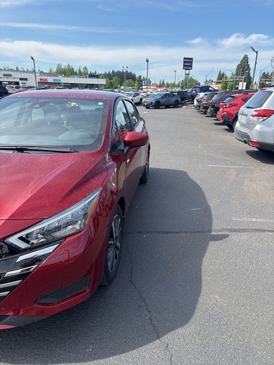 2025 Nissan Versa 1.6 SV