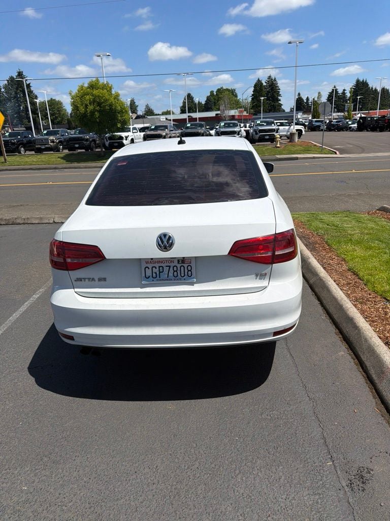 2015 Volkswagen Jetta 1.8T SE w/Connectivity
