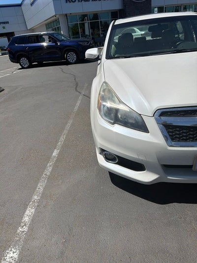 2014 Subaru Legacy 2.5i Premium