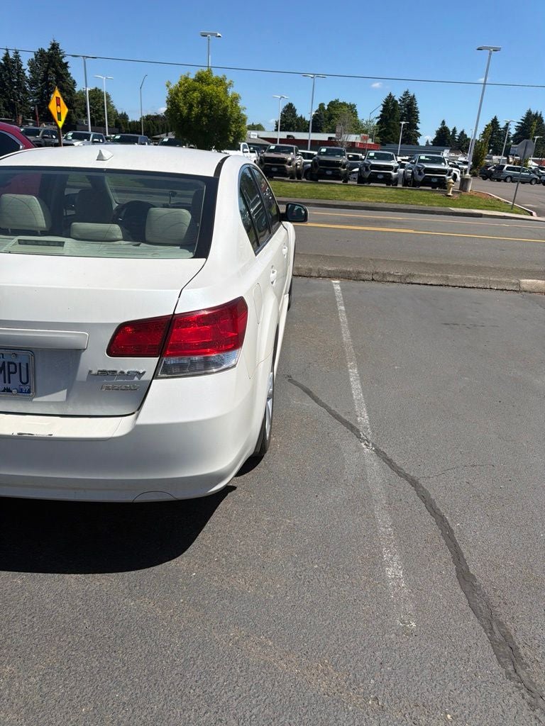 2014 Subaru Legacy 2.5i Premium