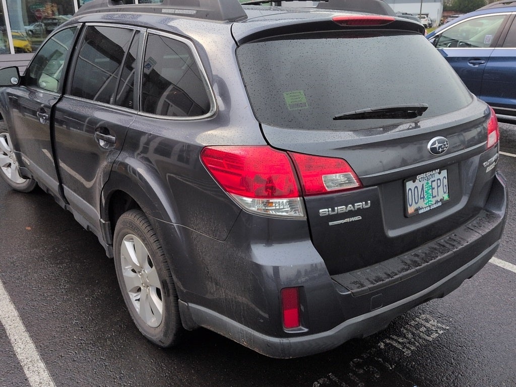 2010 Subaru Outback 2.5i Limited