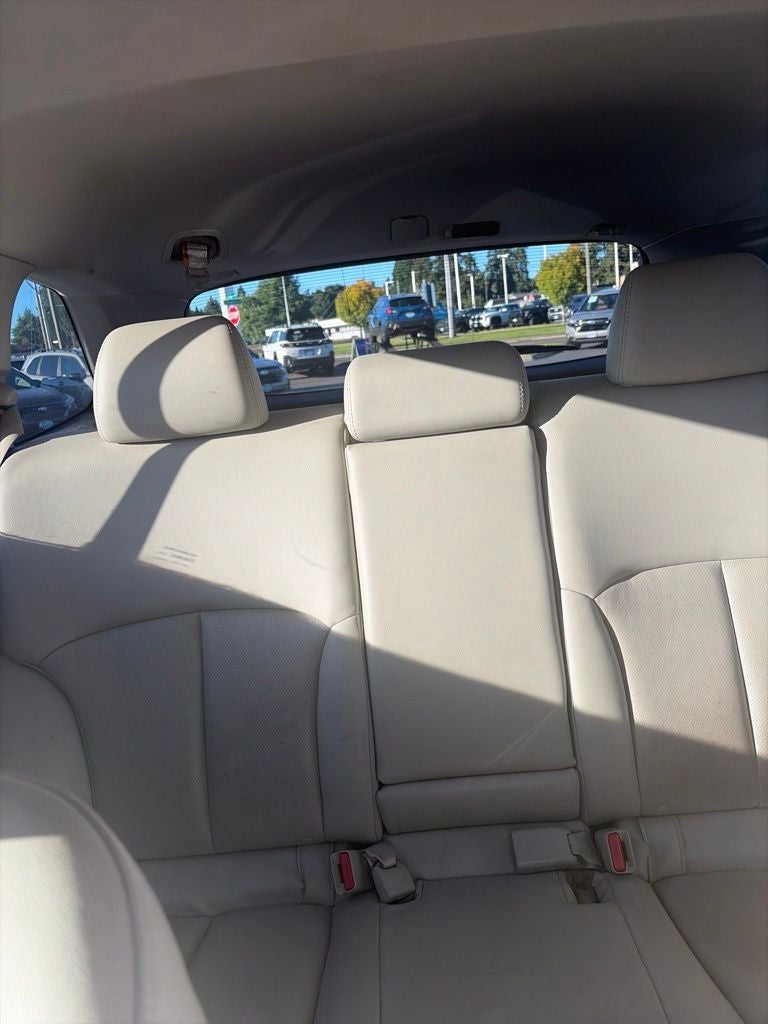 2010 Subaru Outback 2.5i Limited