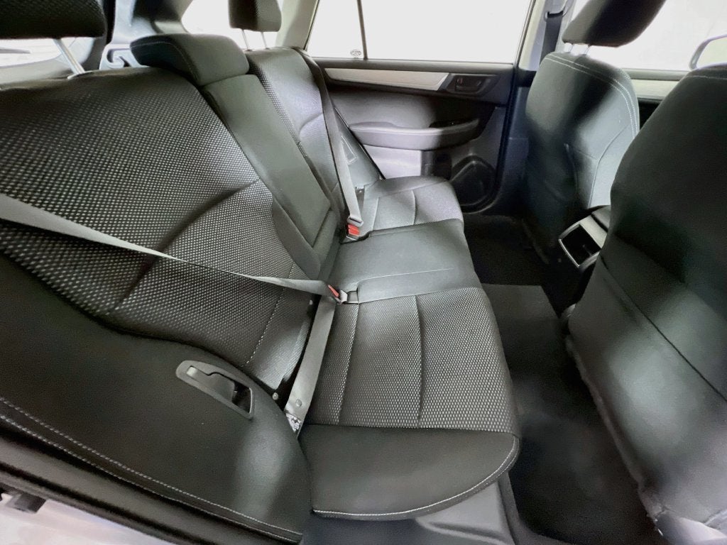 2019 Subaru Outback 2.5i