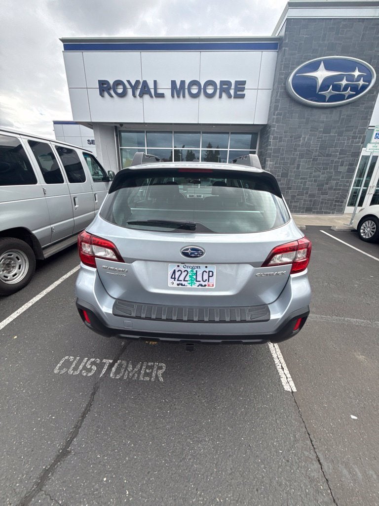 2019 Subaru Outback 2.5i