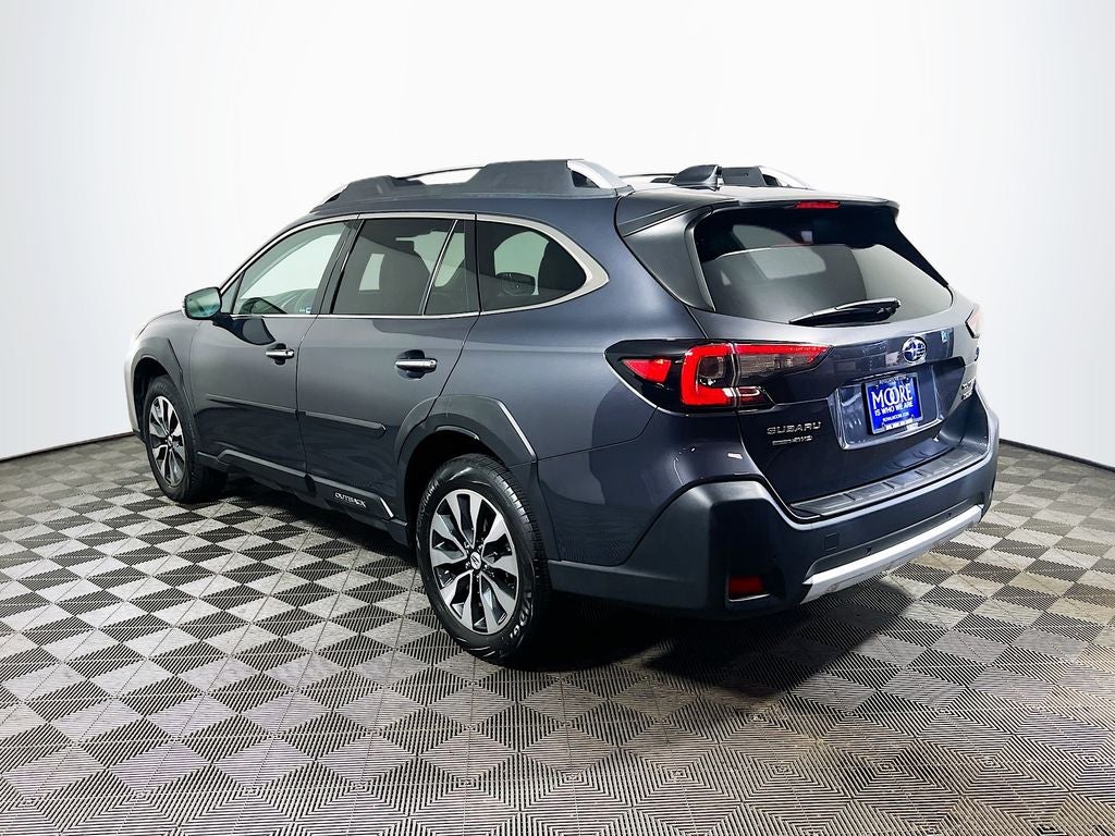 2024 Subaru Outback Touring