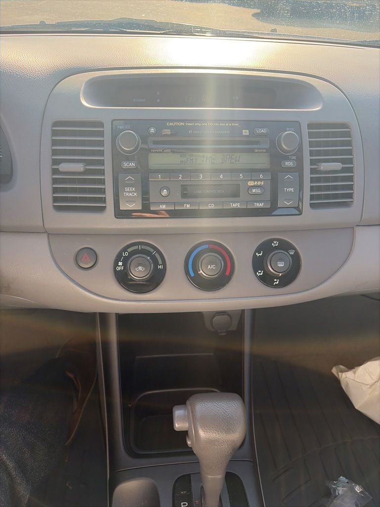 2002 Toyota Camry LE