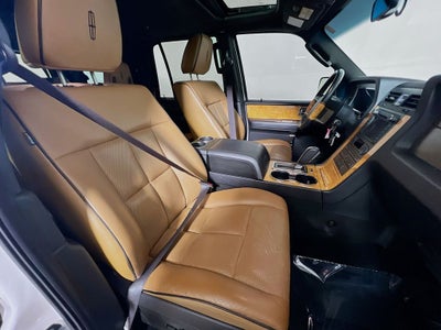 2011 Lincoln Navigator Base